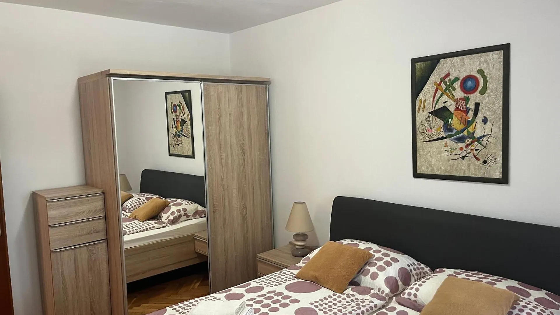 Elena Relax For 4, Hike And Bike Apartment Rabac